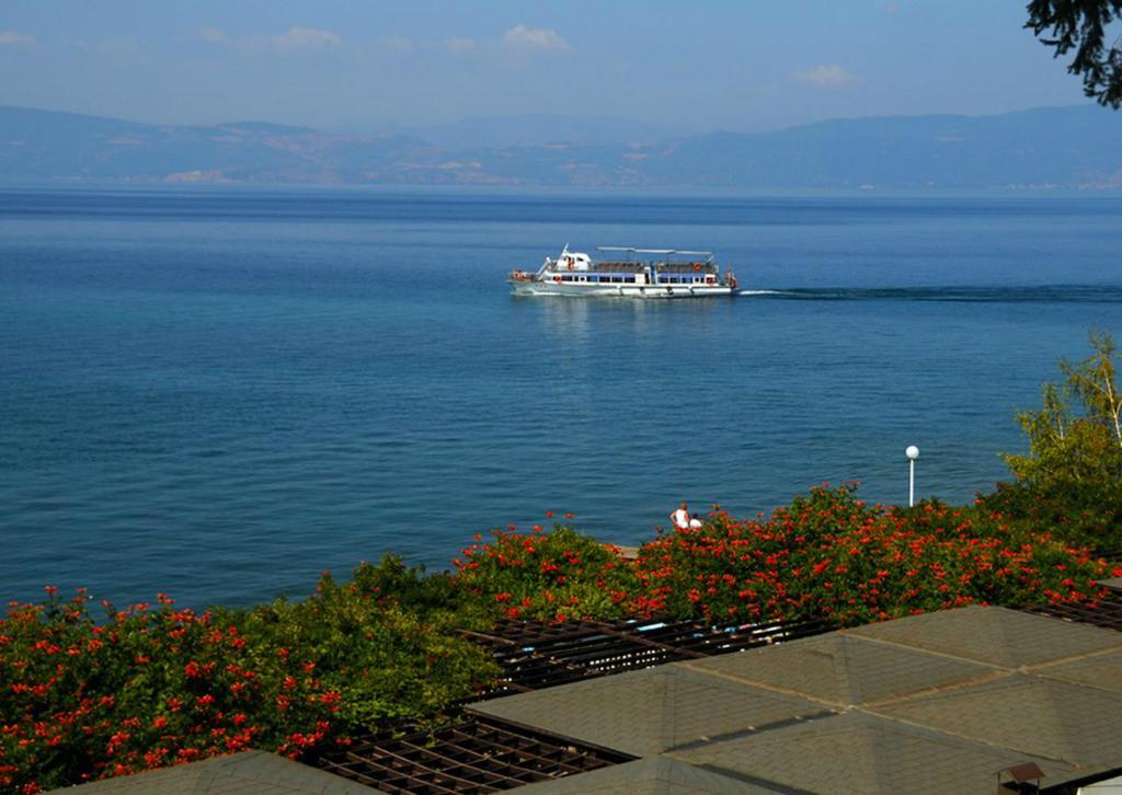 Hotel Granit Ohrid Extérieur photo